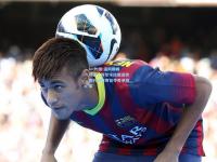 lol外围:温网巅峰对决，阿尔卡拉斯逆转德约科维奇首夺男单冠军