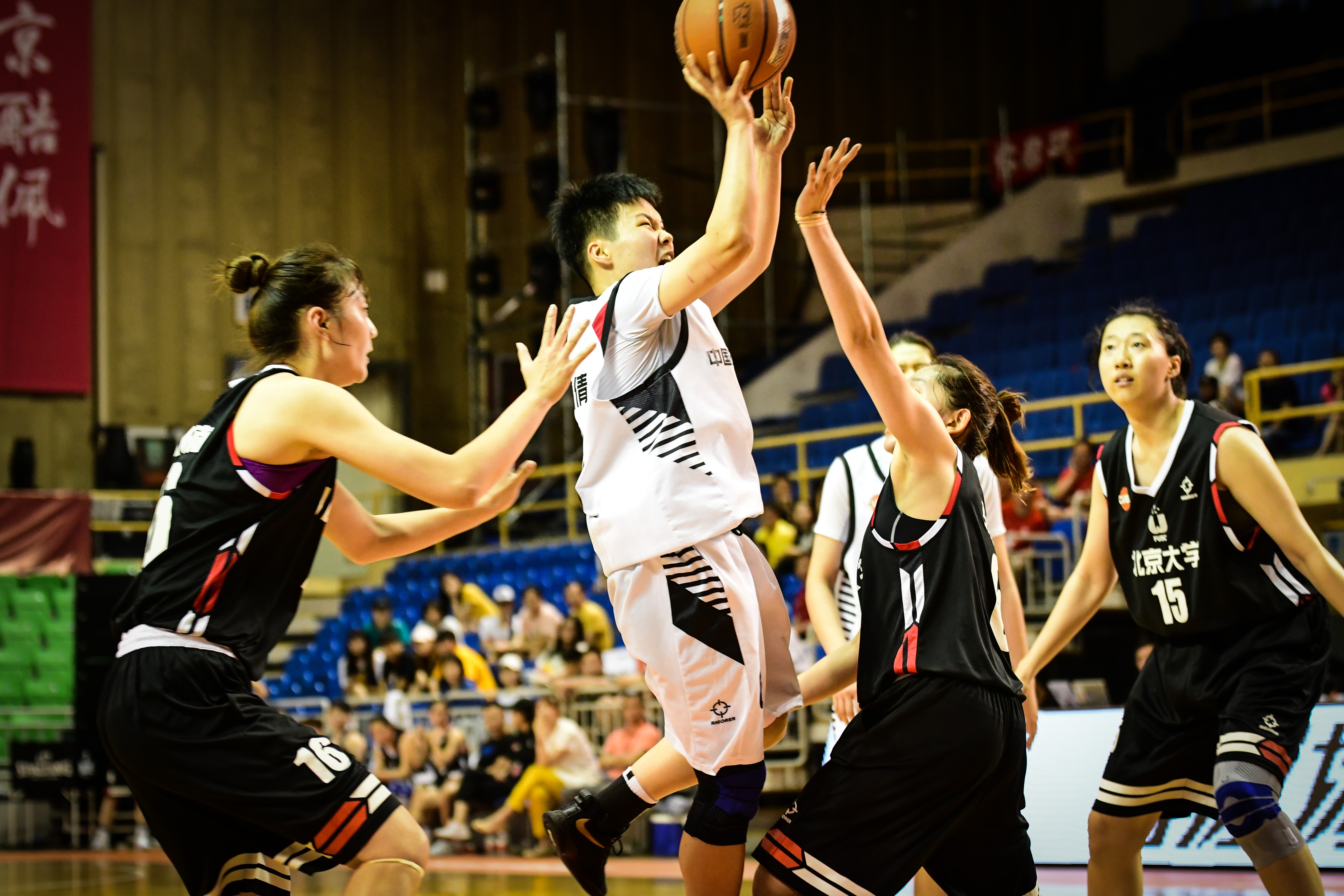 lol外围:澳洲篮球女子联赛焦点对决即将开始